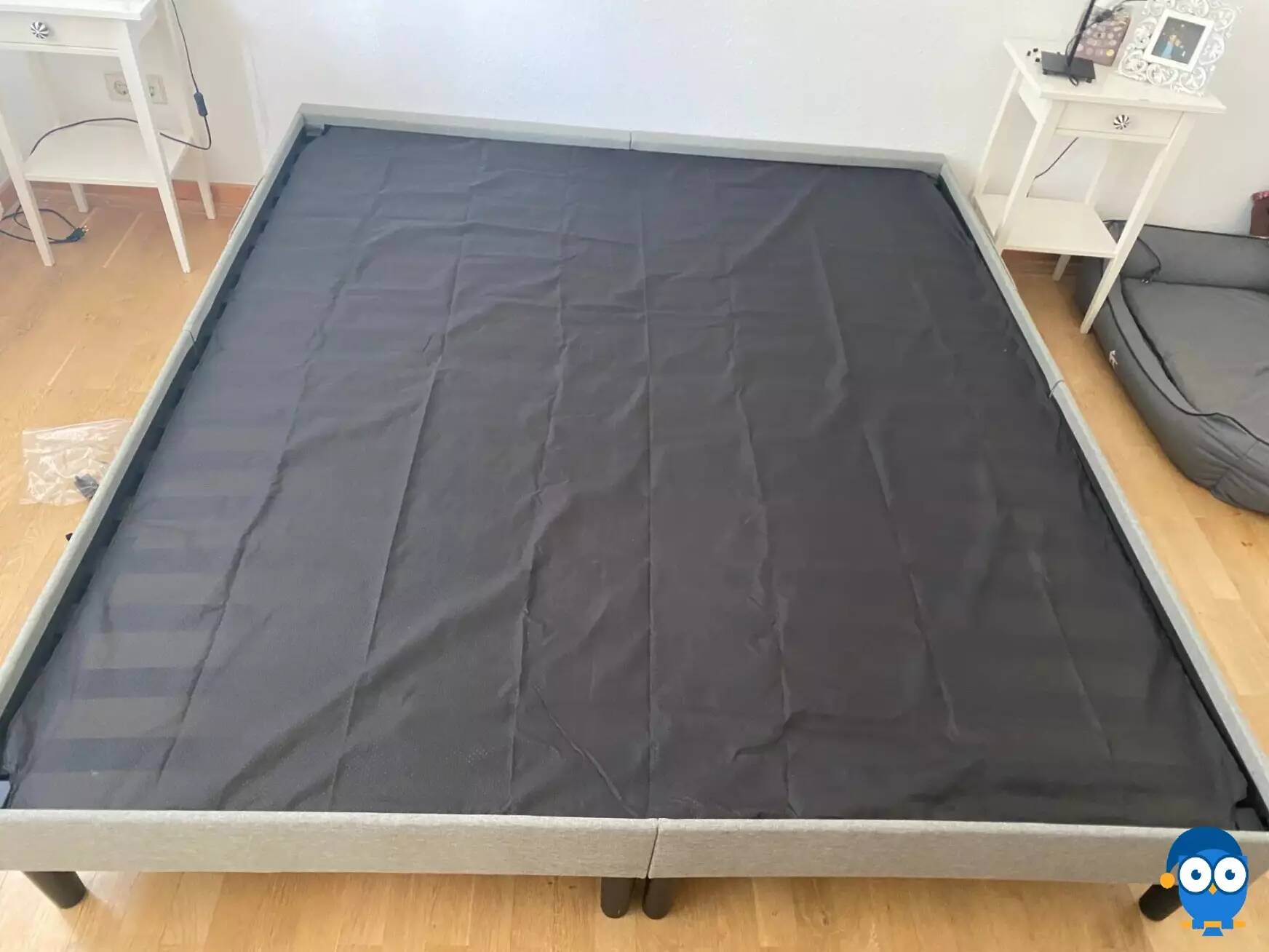 cama tapizada emma de frente